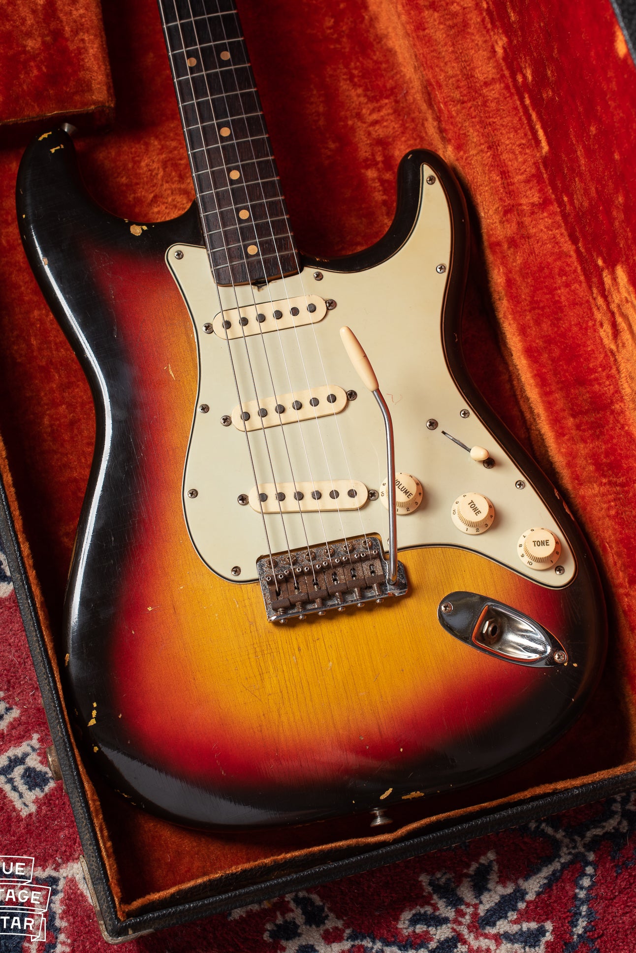 Fender Stratocaster 1963 body in case