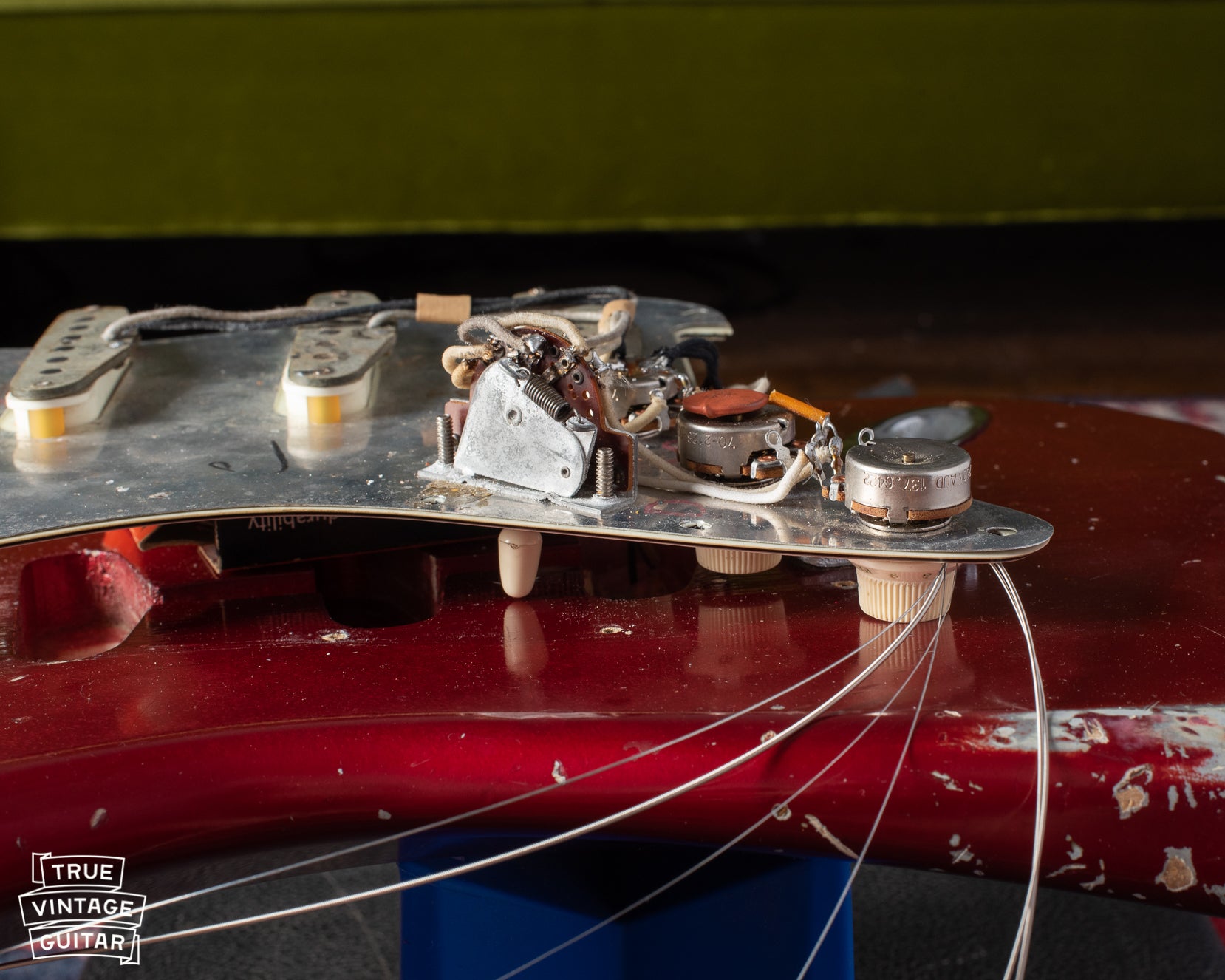 potentiometer codes of Fender Stratocaster 1964