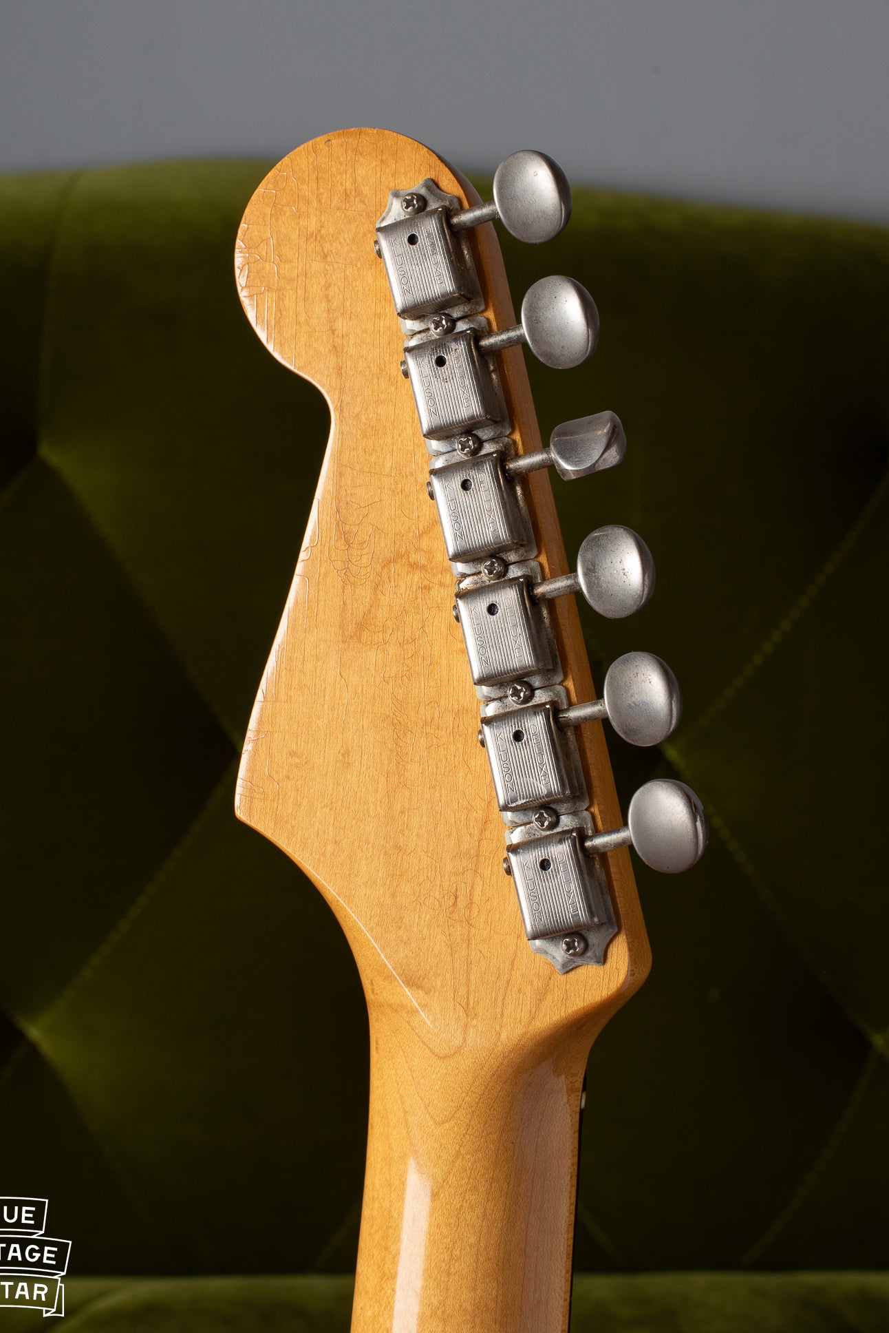 Double line Kluson tuners on neck of 1965 Stratocaster