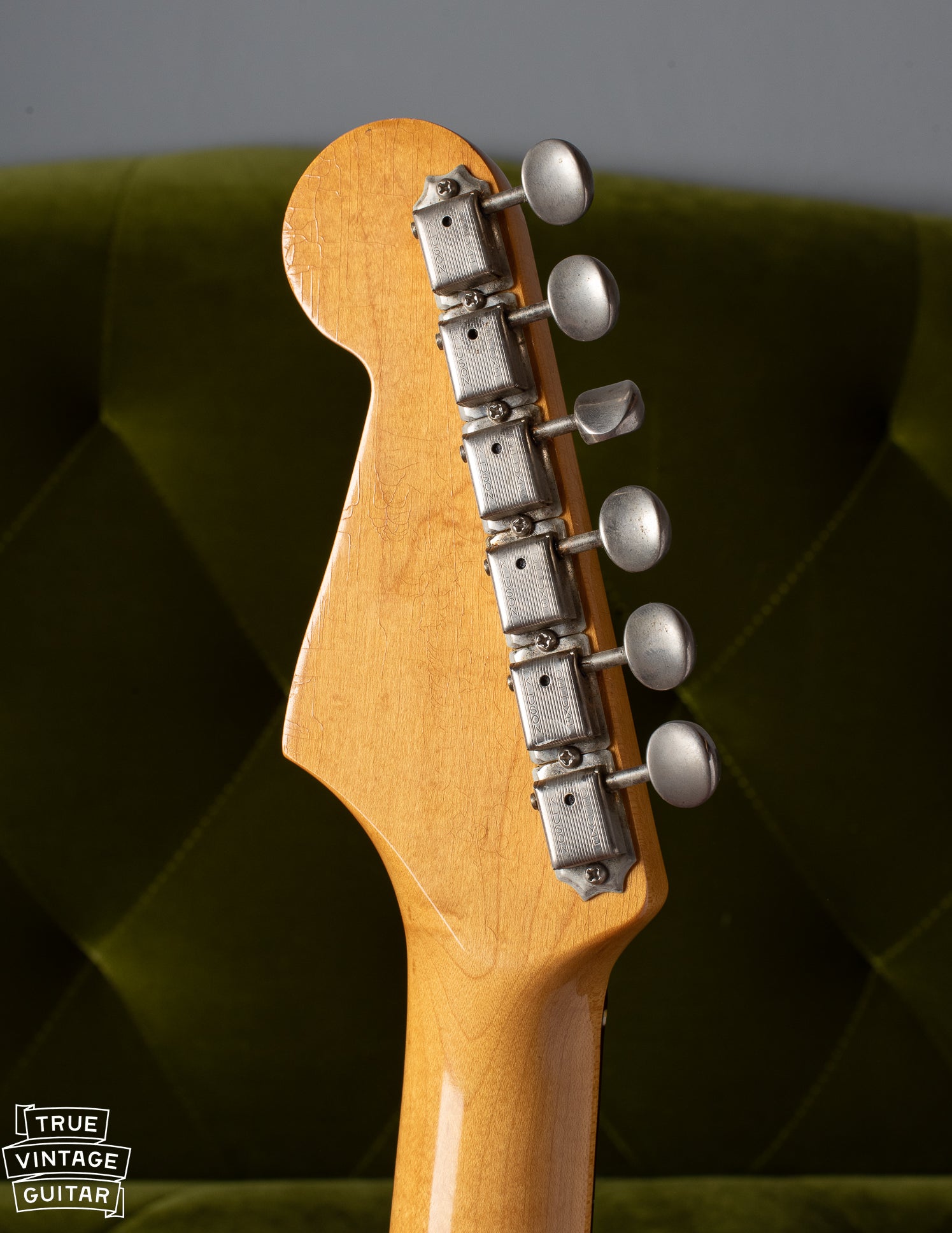 Double line Kluson tuners on neck of 1965 Stratocaster