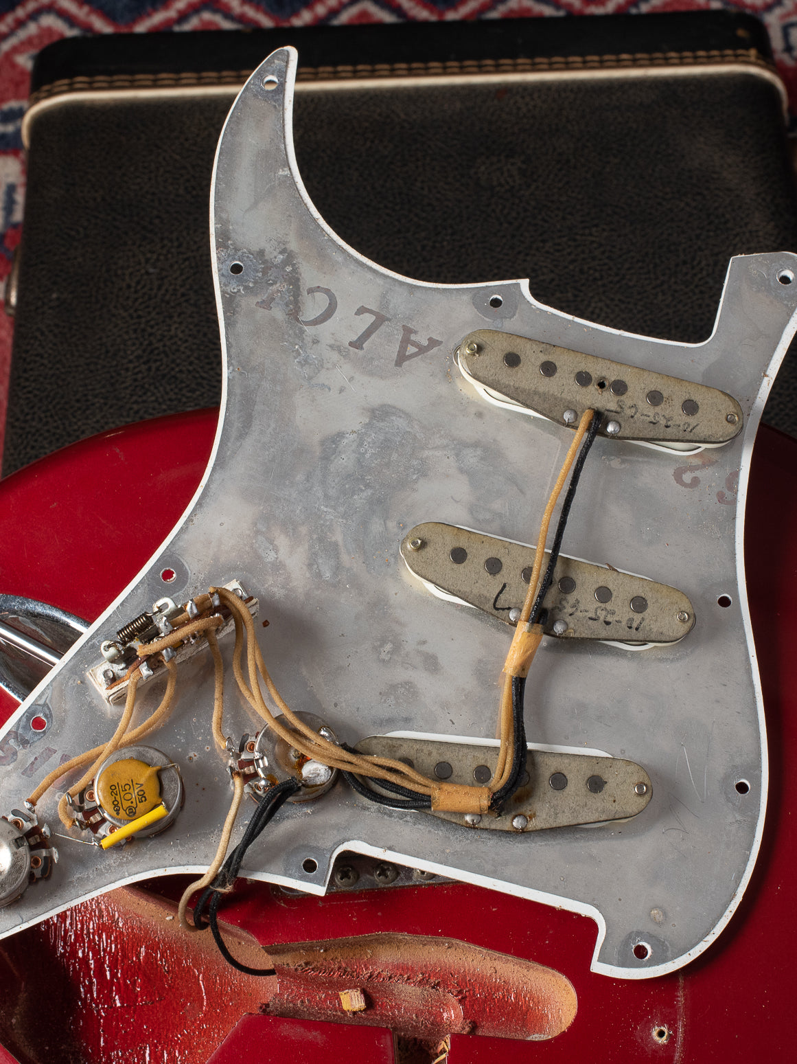 Original grey bottom pickups