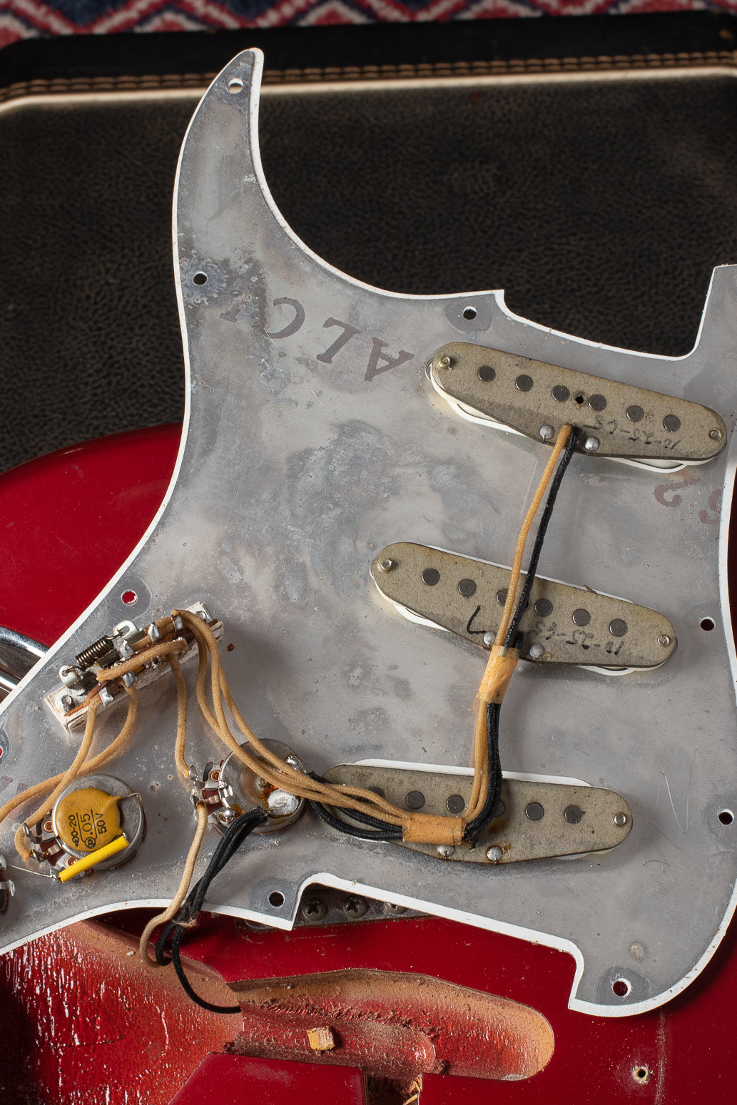 Original grey bottom pickups