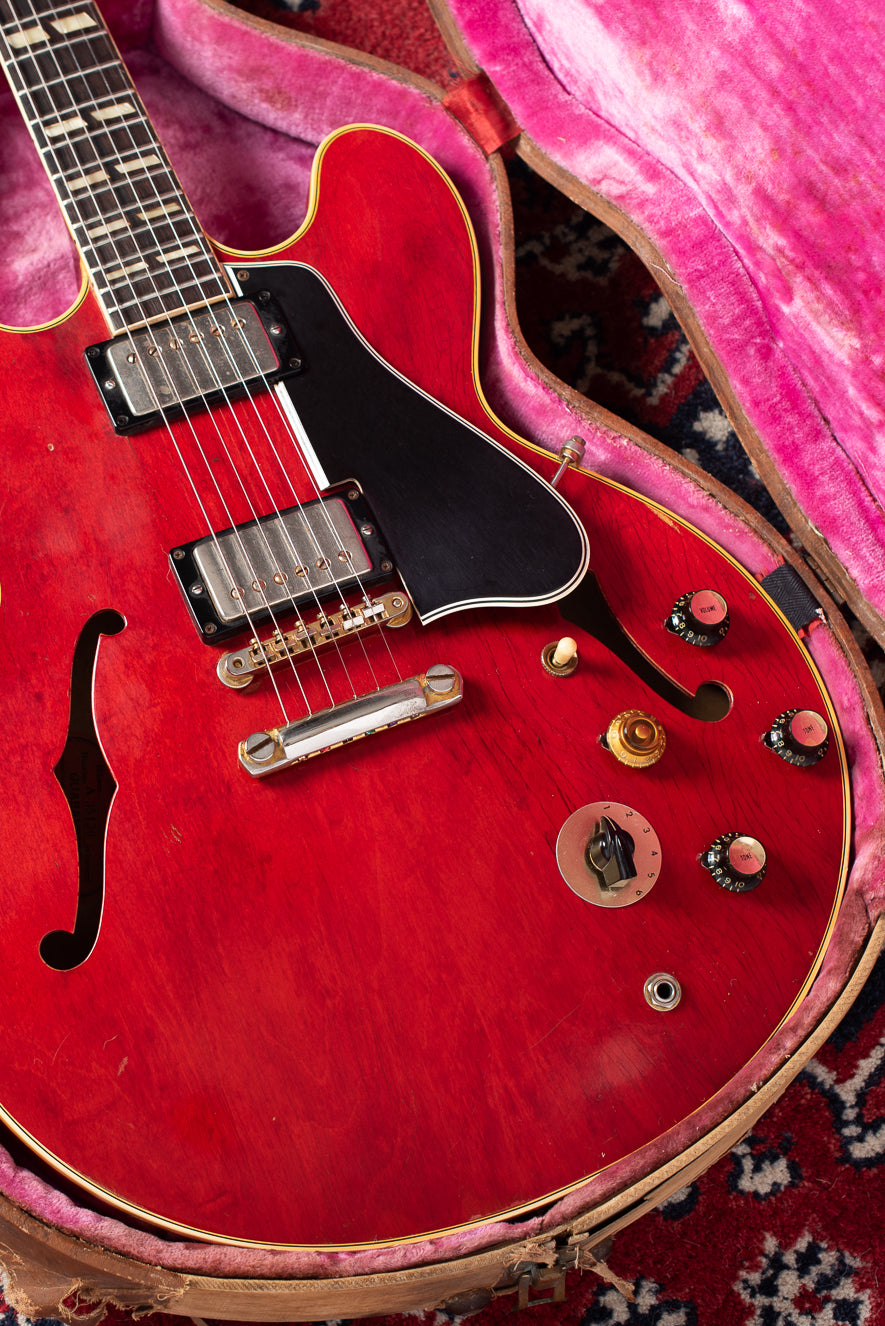 Red Gibson Electric guitar 1960 ES-345 stop tail long guard
