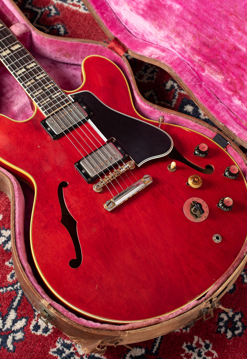 Gibson ES-345 1960 cherry red stop tail long pickguard in original case