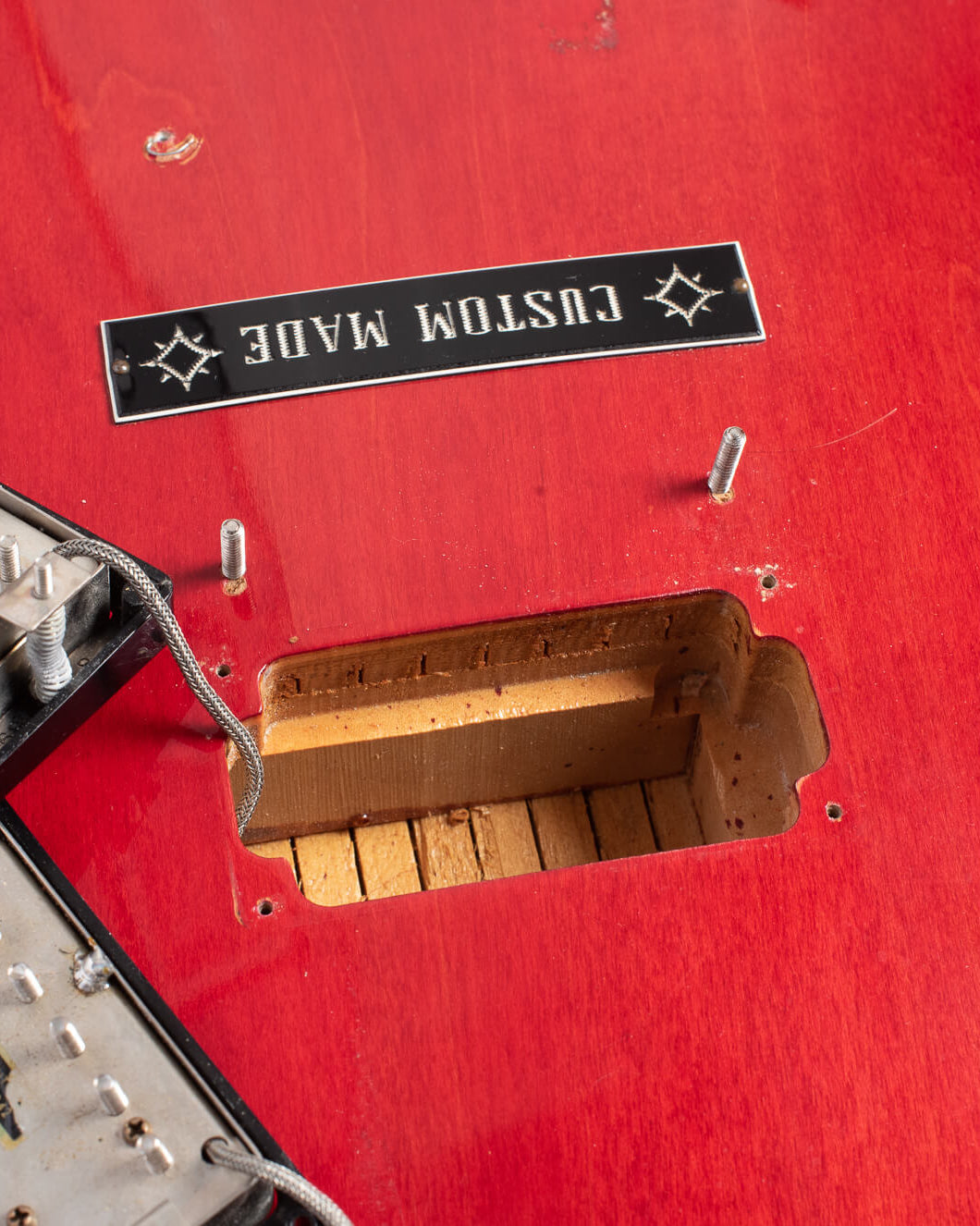 Bridge pickup cavity of Gibson ES-335 1963