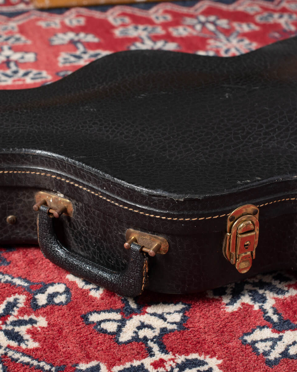 Lifton Case handle