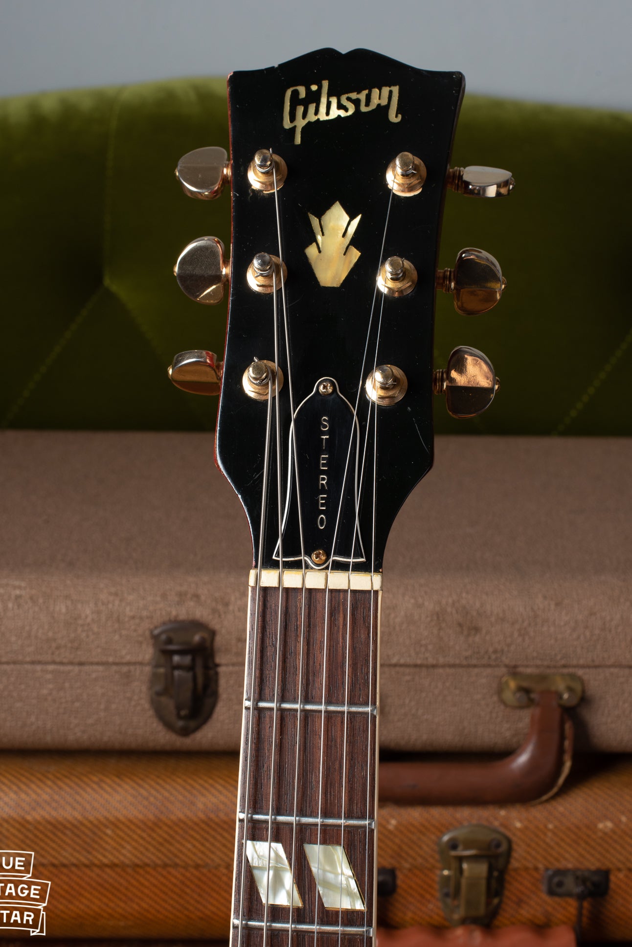 Gibson stereo guitar headstock 1966