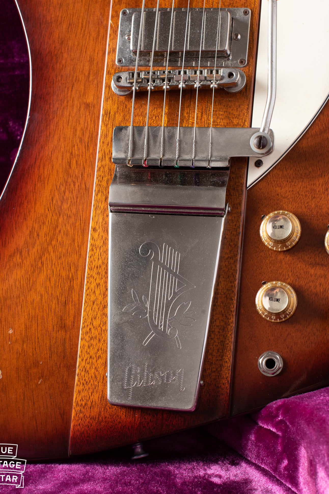 Lyre metal plate called the Lyre or Maestro vibrola on Gibson Firebird 1964