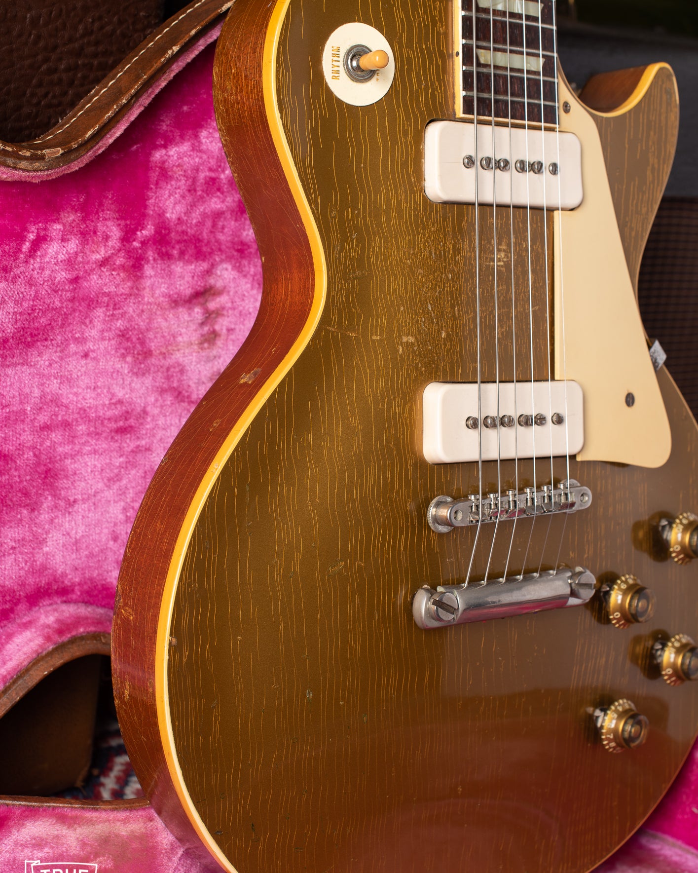 Finish checking line on Gibson Les Paul goldtop 1956