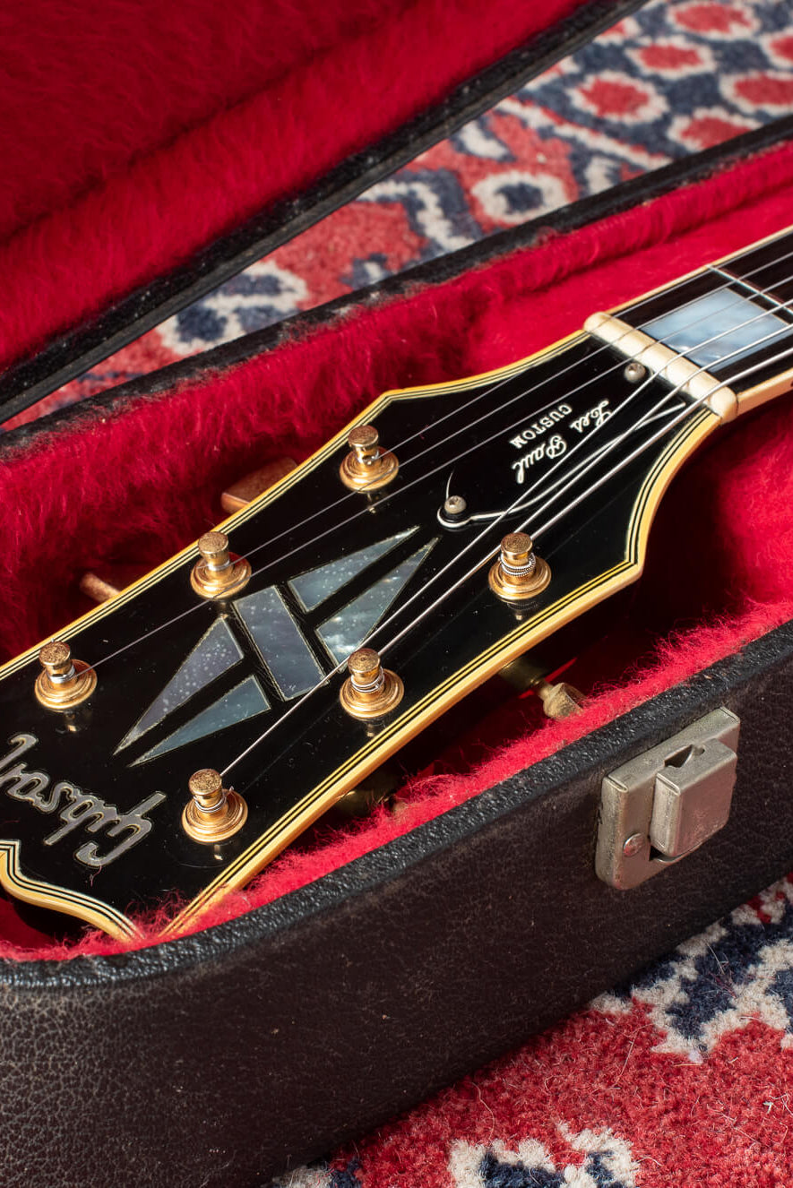 Headstock in case of Gibson Les Paul Custom 1974