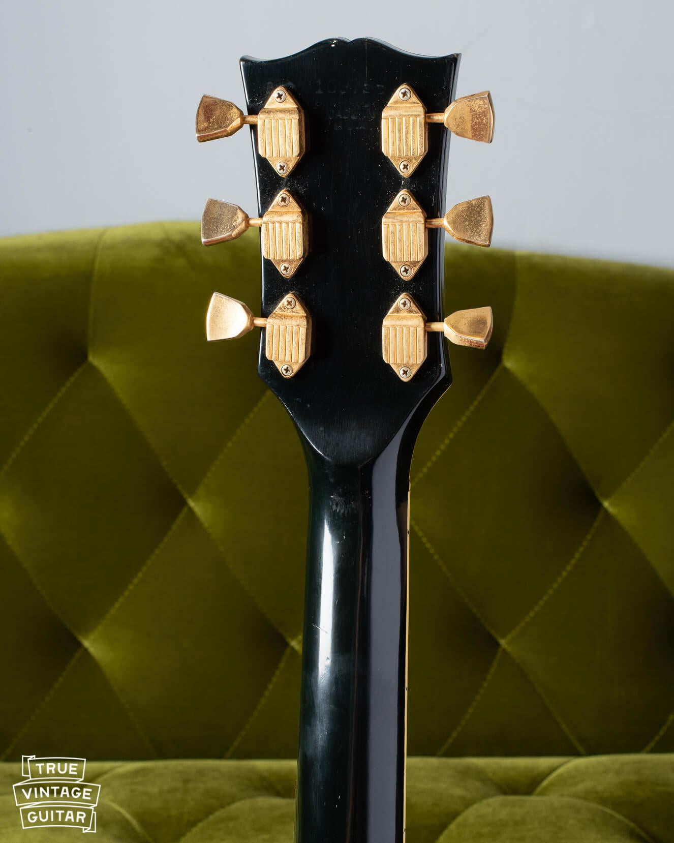 Gold waffle back Kluson tuners, neck volute, 1974 Gibson Les Paul Custom