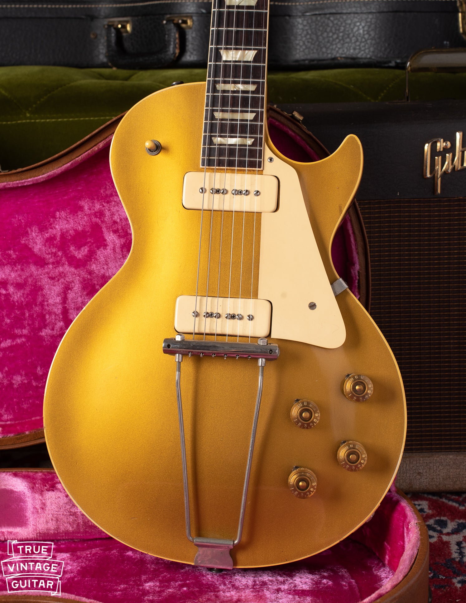 1952 Gibson Les Paul Model goldtop guitar in pink case 