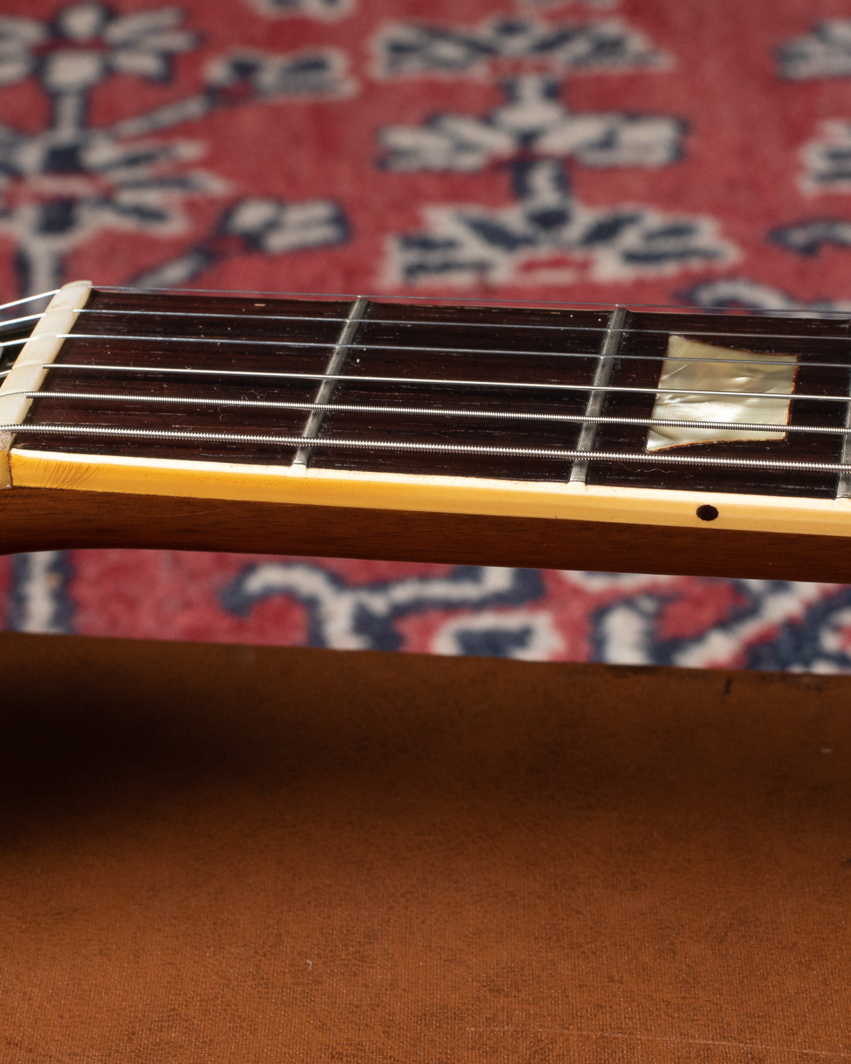 Original nut and frets with binding nibs