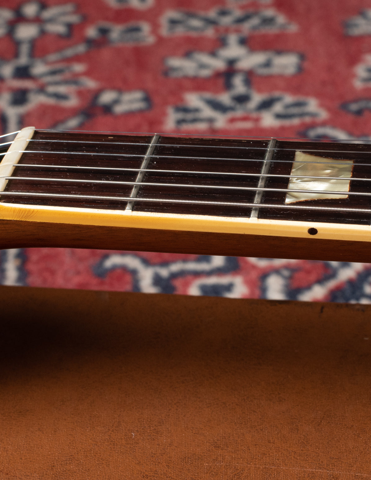 Original nut and frets with binding nibs