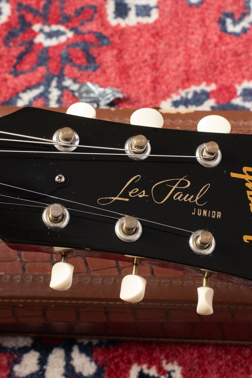 Les Paul Junior headstock with Gibson logo