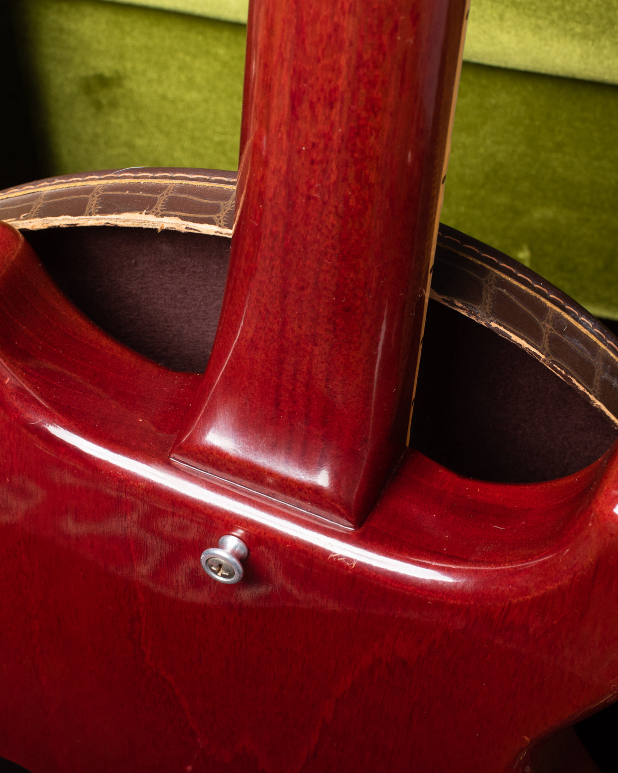 Neck to body joint of Gibson Les Paul Special 1960