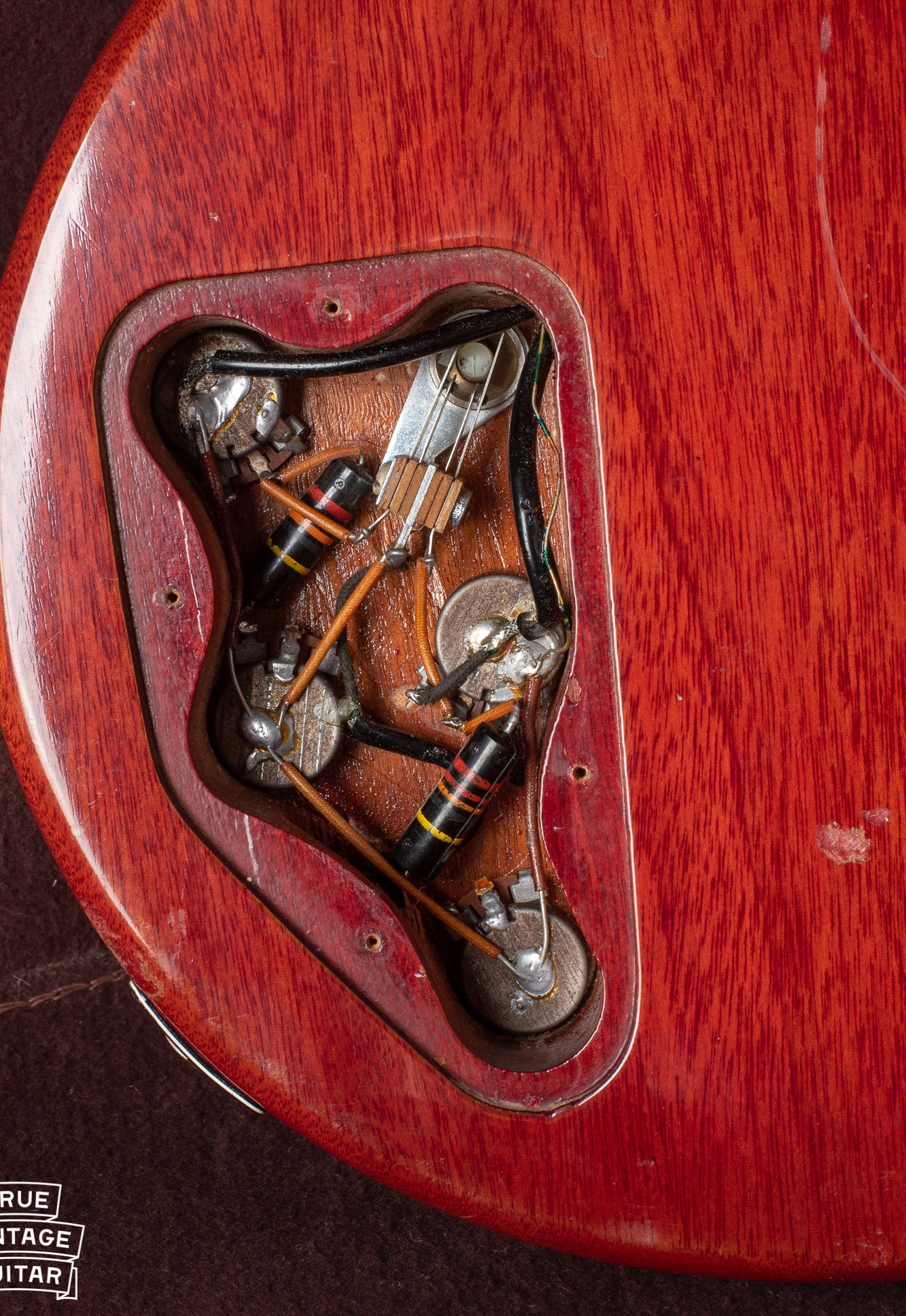 Control cavity, potentiometers, bumble bee capacitors