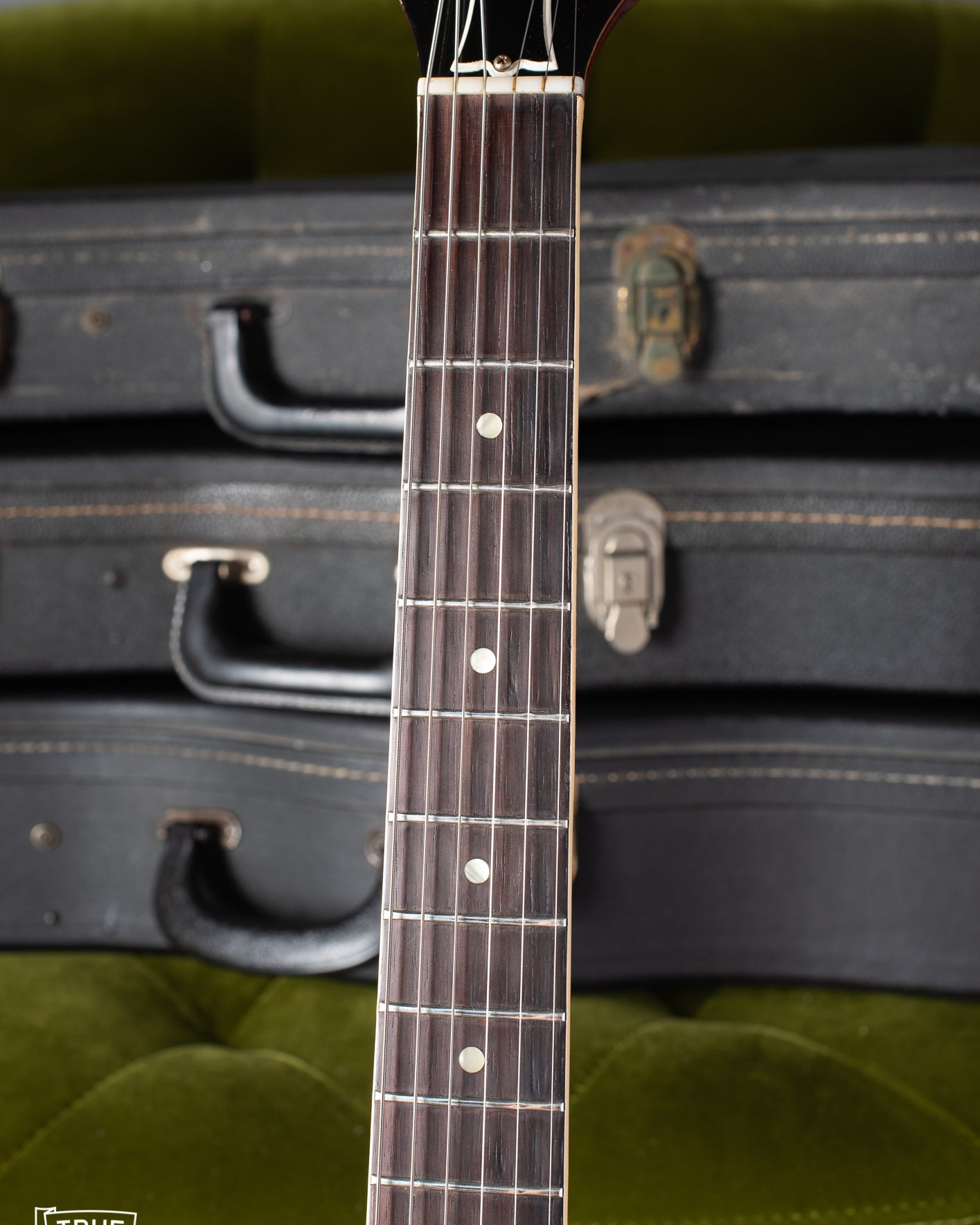 Dot fretboard with neck binding on Gibson Les Paul Special 1960