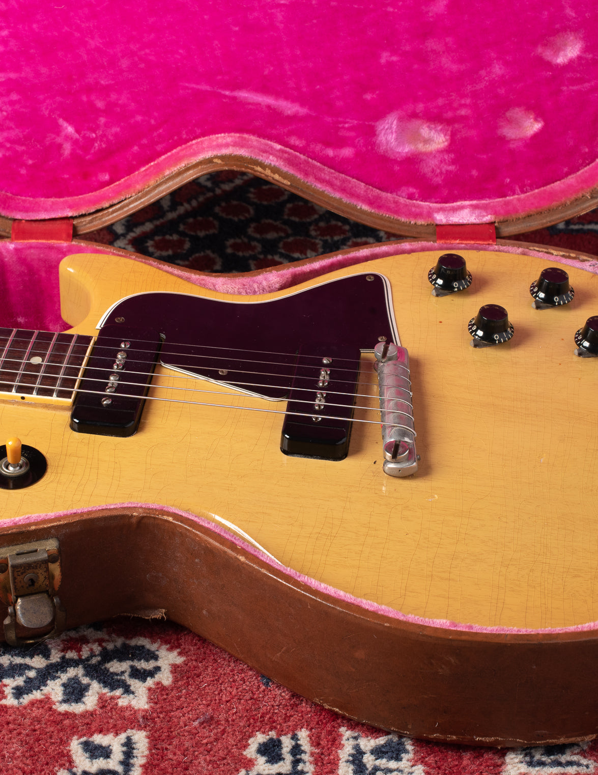 1956 Gibson Les Paul Special in pink and brown lifton case