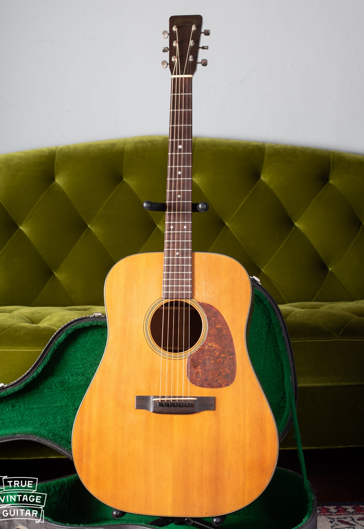 Vintage Martin D-18 1957 GUITAR