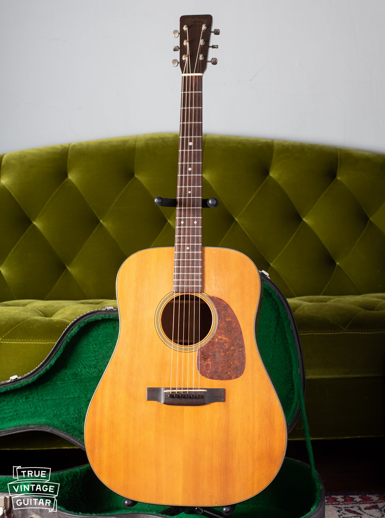 Vintage Martin D-18 1957 GUITAR