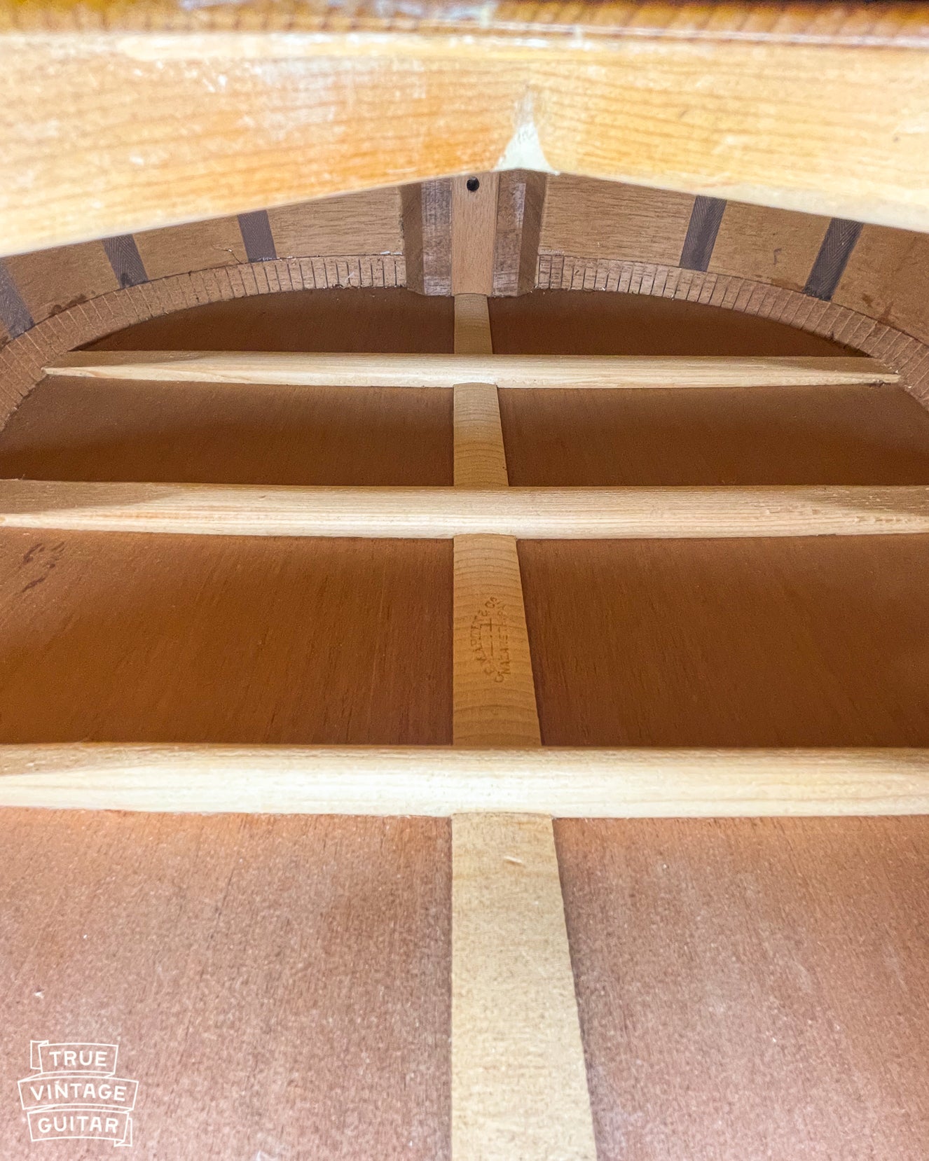 Interior back bracing of Martin D-18 1957