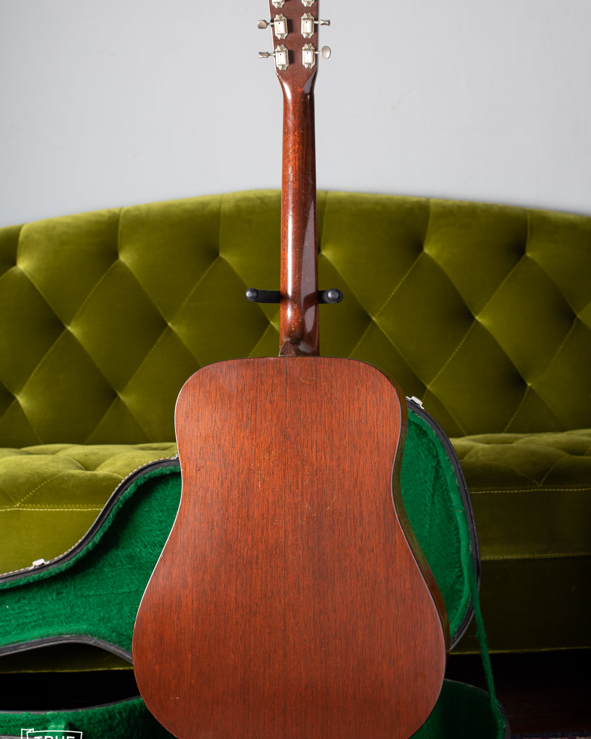 Back of Martin D-18 1957