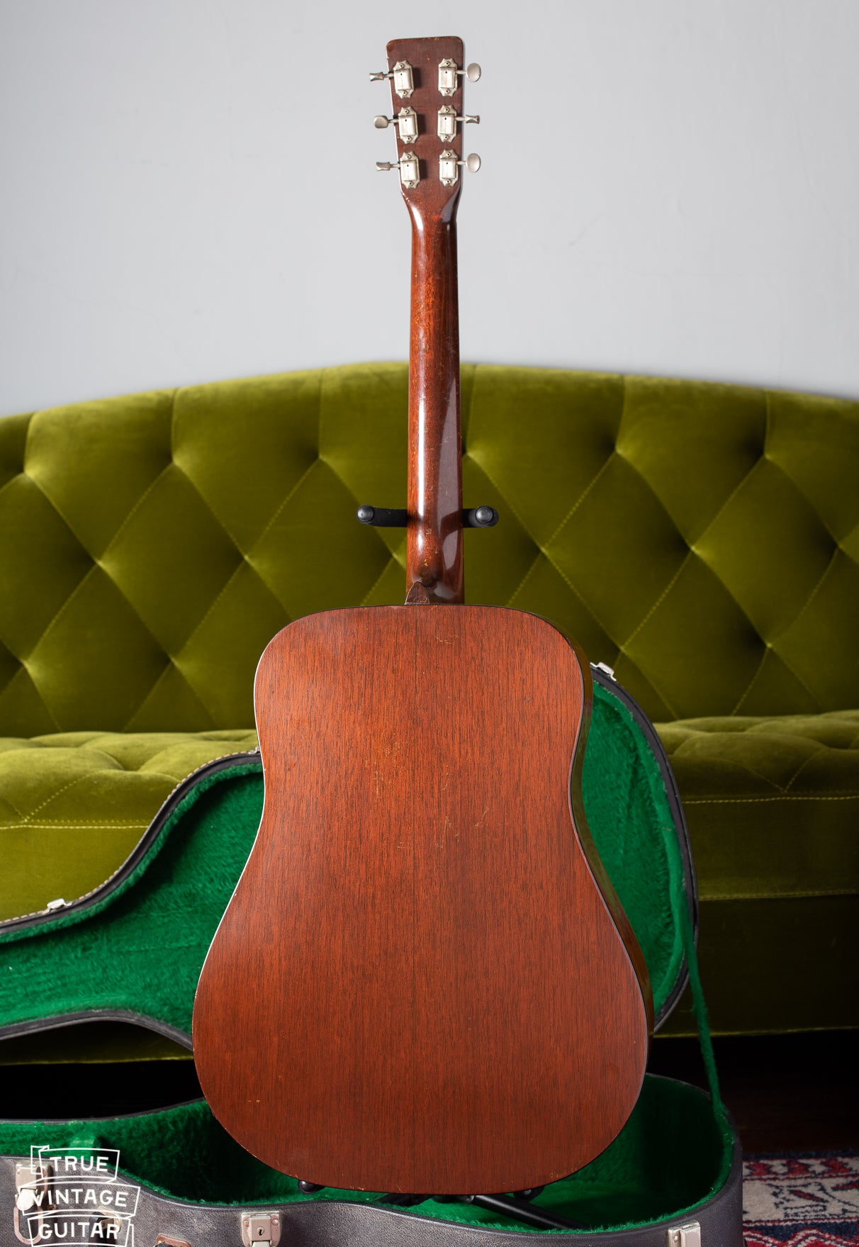 Back of Martin D-18 1957