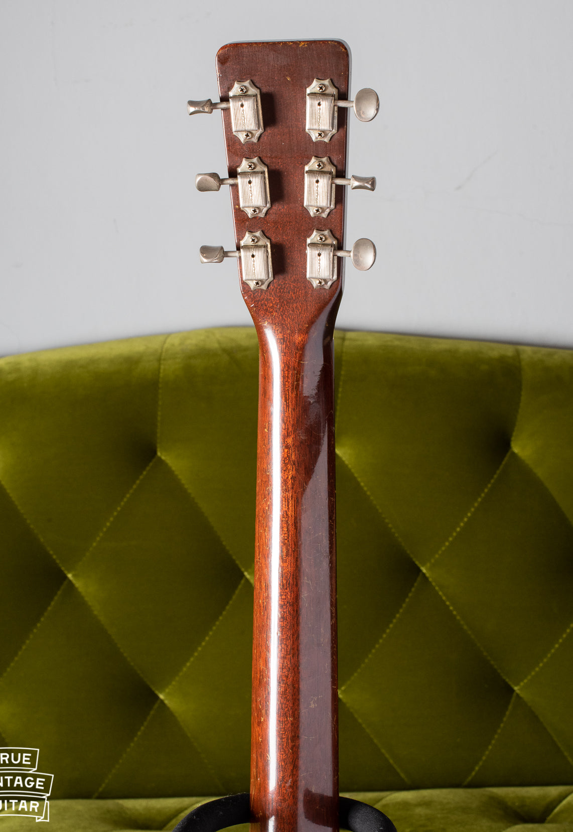 Kluson tuners on Martin D-18 1957