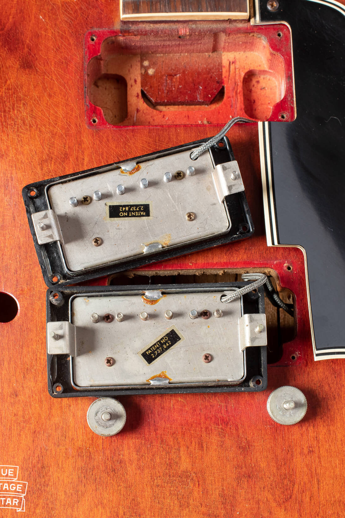 Patent number pickups Gibson ES-335 1966