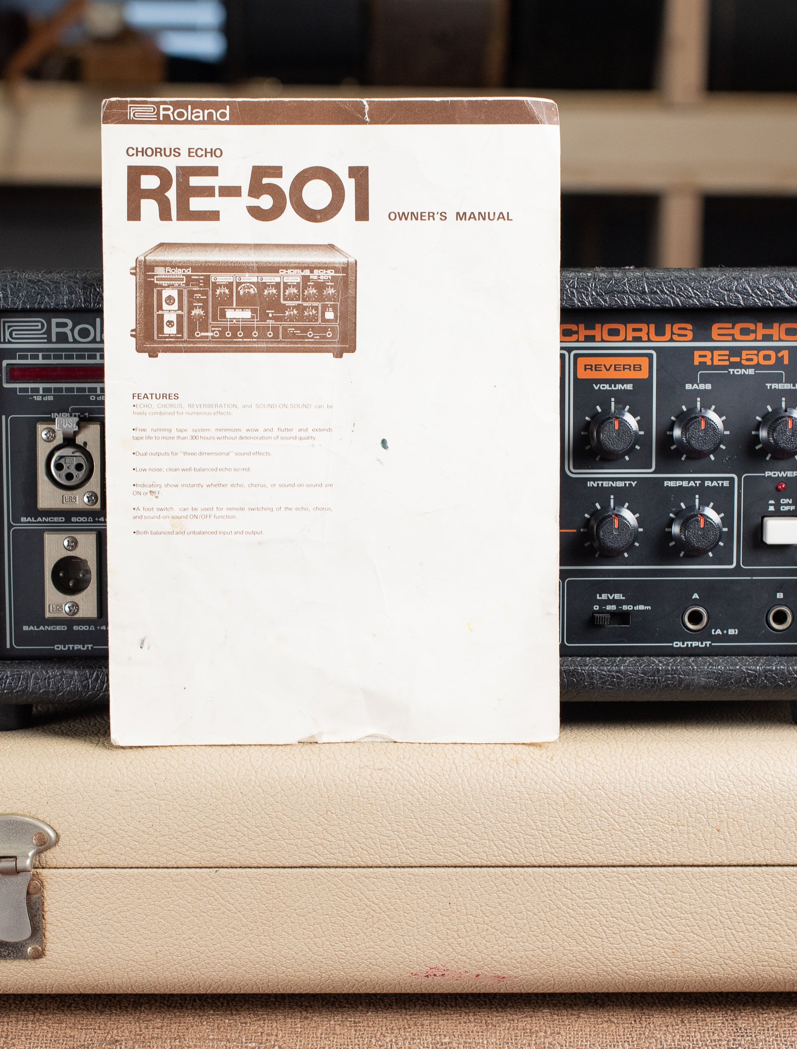 Vintage Roland RE-501 Chorus Echo Owner's Manual