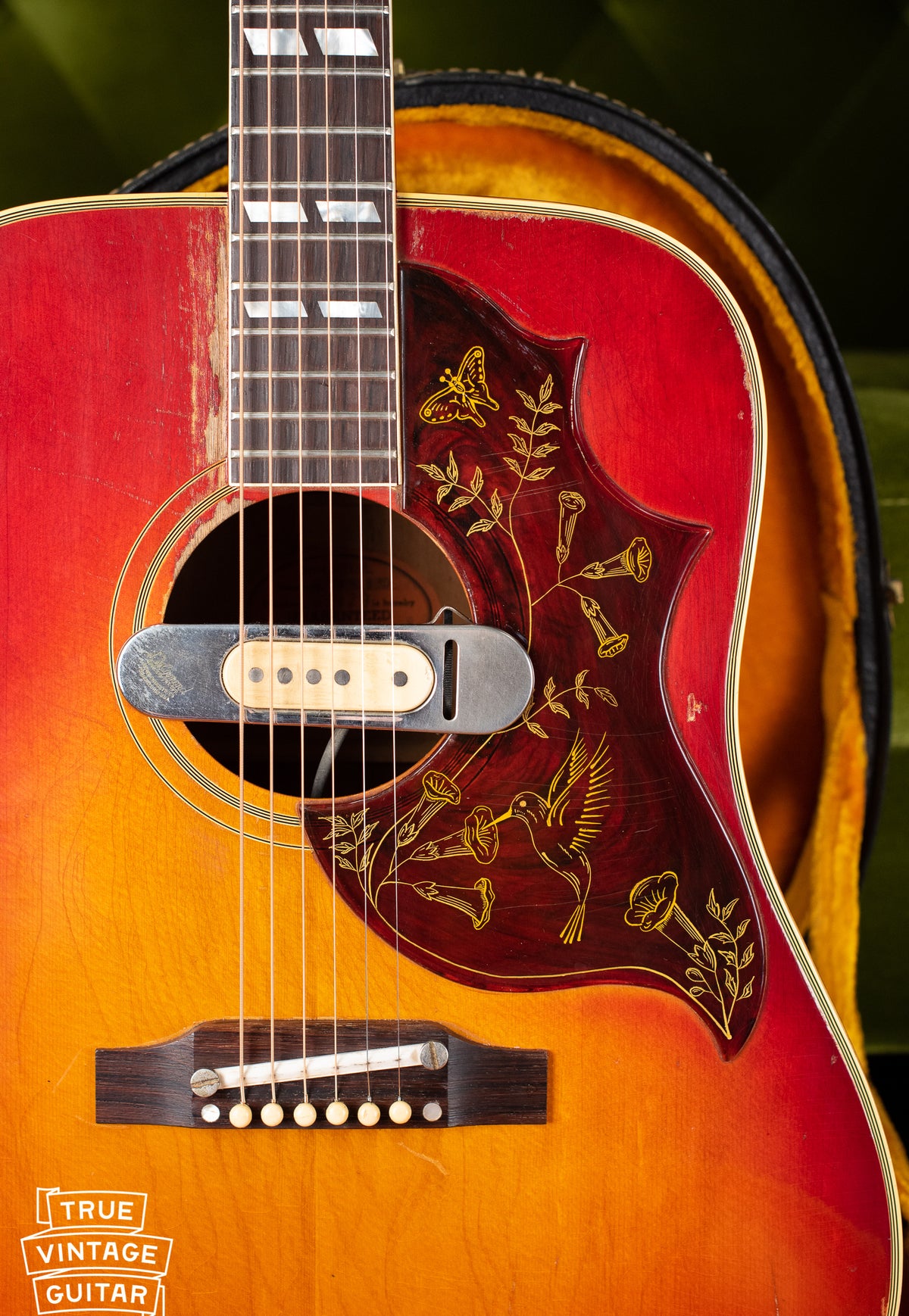 Vintage Gibson hummingbird guitar