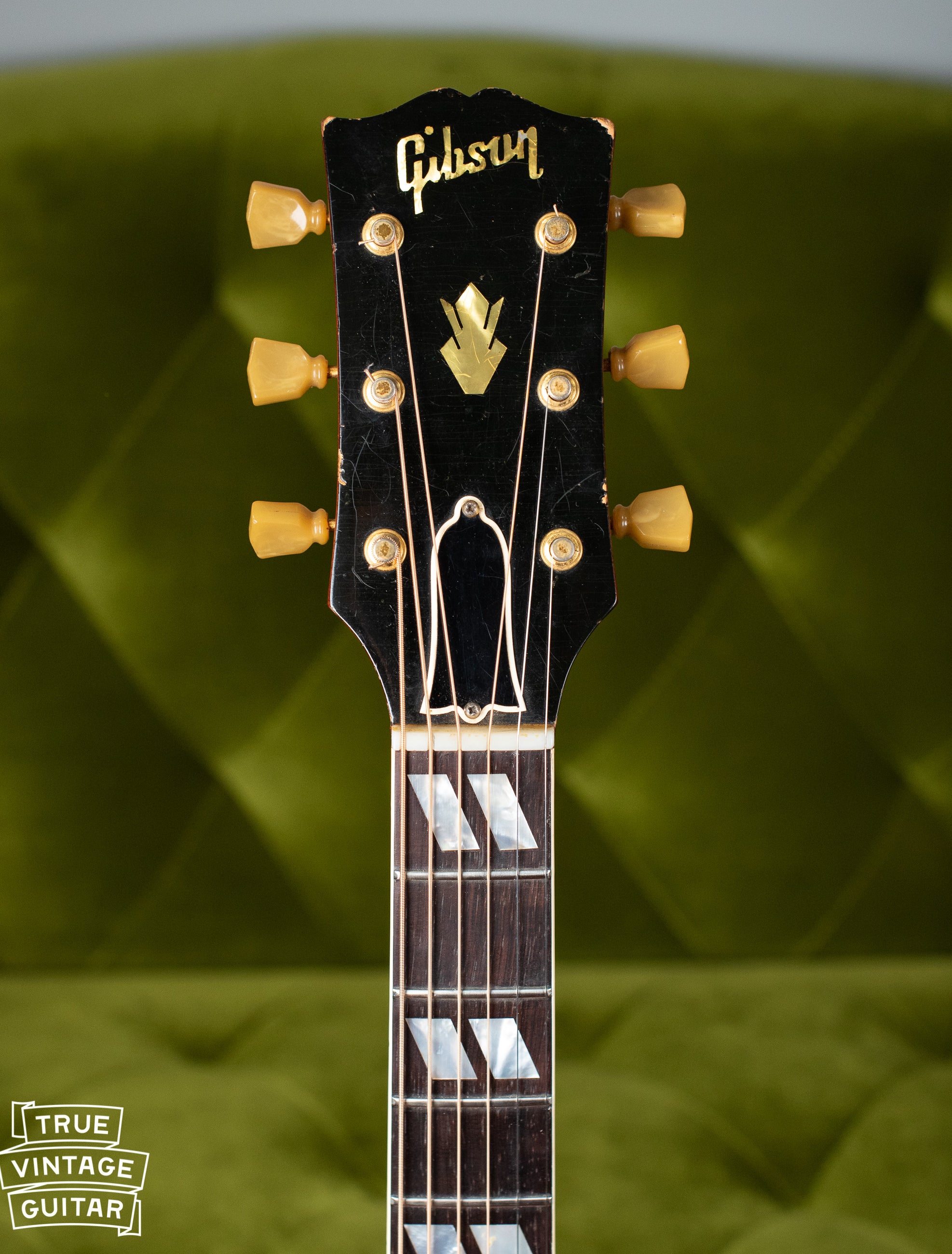 Gibson headstock, 1963 Hummingbird