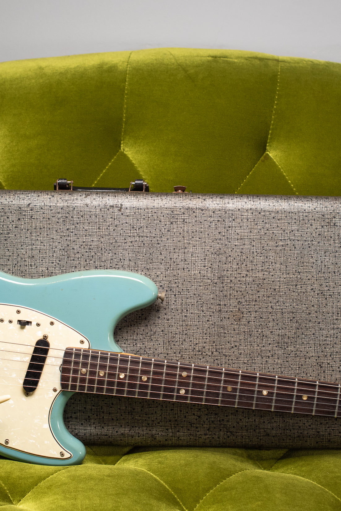 Vintage 1966 Fender Mustang Blue in original case