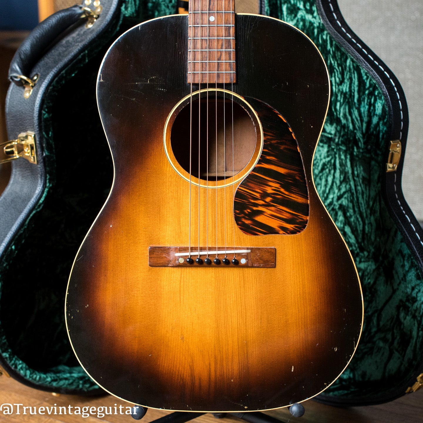 Gibson LG-2 1967年製 Gibson LG-2|ドルフィンギターズ