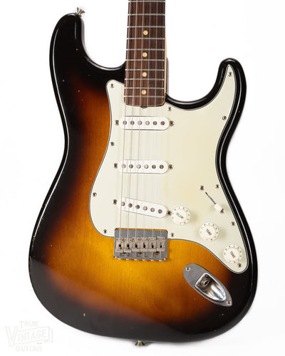 Fender Stratocasters: Better with a Hardtail?