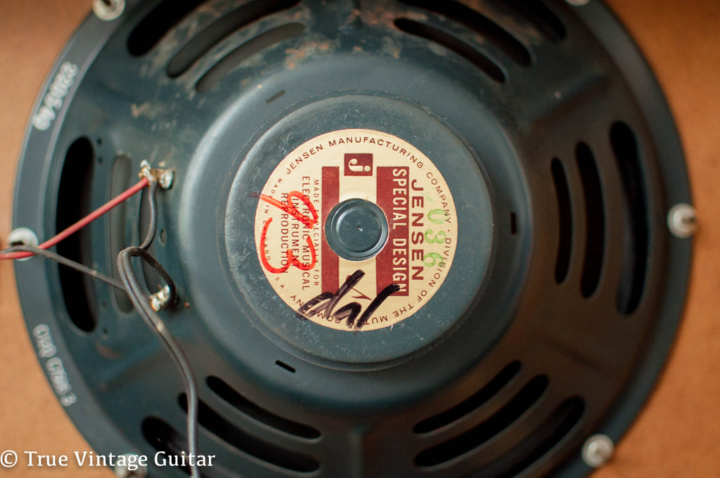 True Vintage Guitar at the Charlotte International Guitar Show 2014