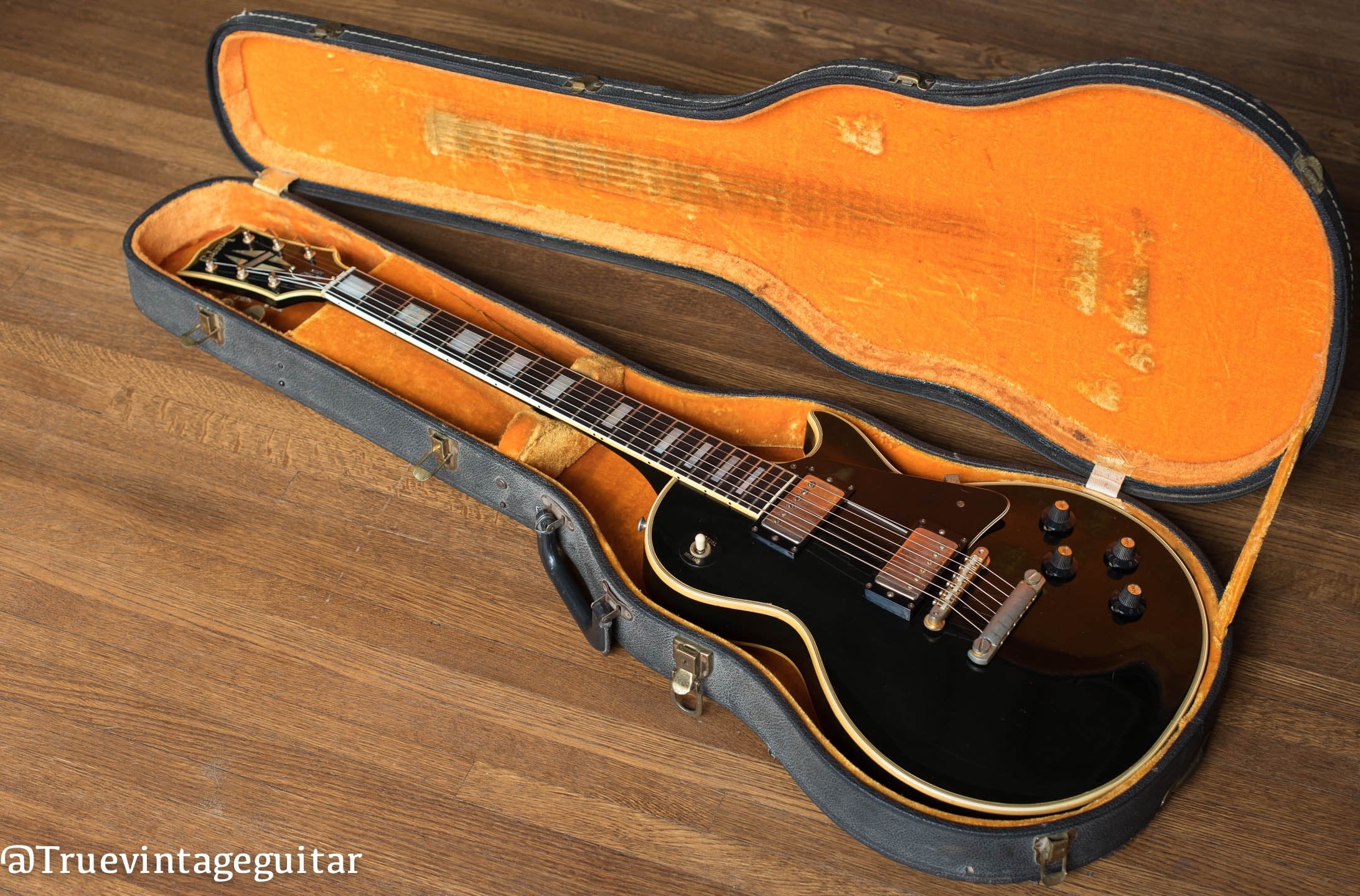 Vintage 1969 Gibson Les Paul Custom black guitar – True Vintage Guitar