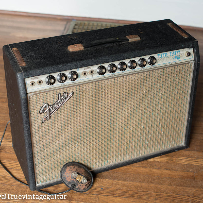vintage 1969 Fender Deluxe Reverb guitar amp