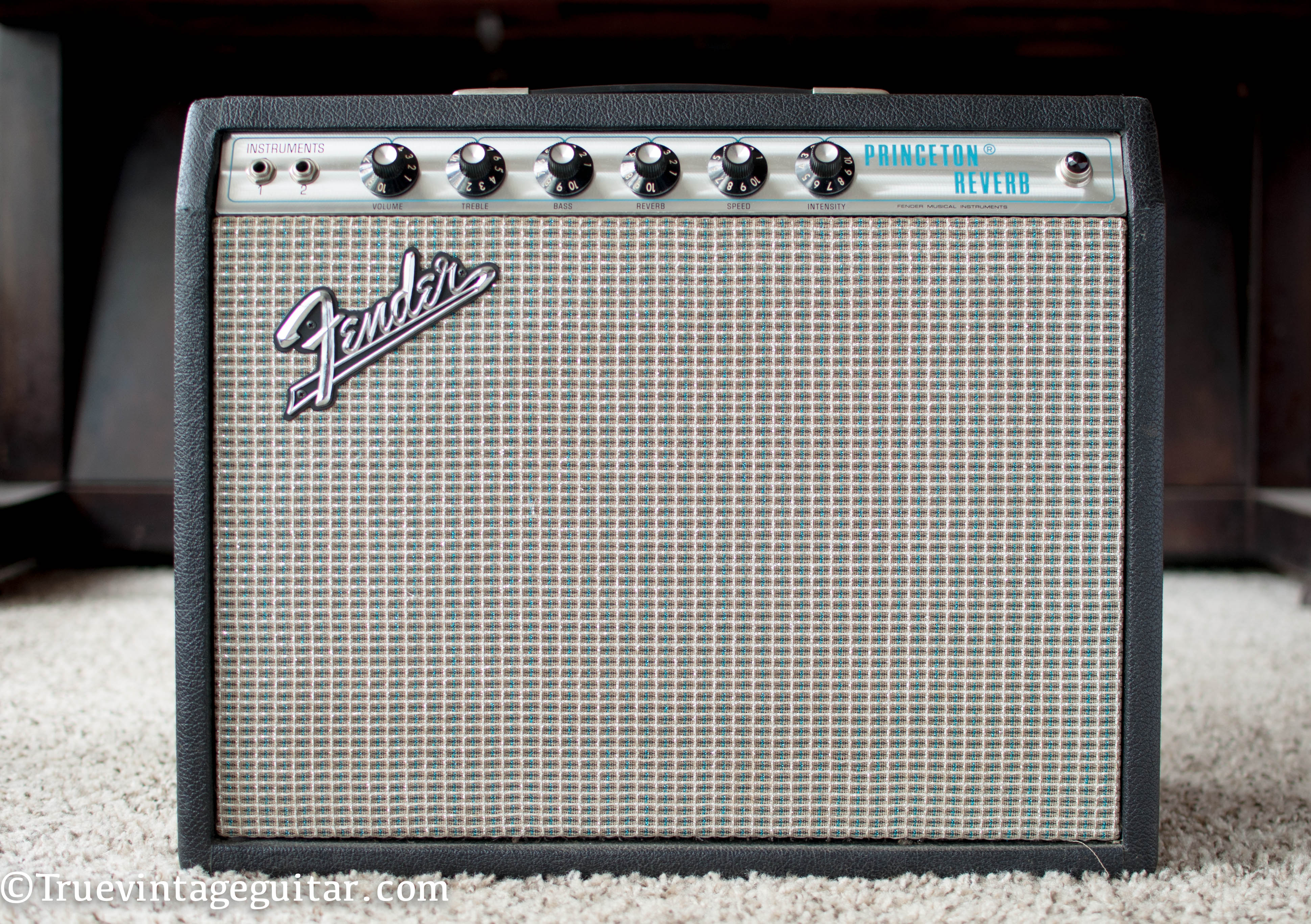 Vintage 1972 Fender Princeton Reverb guitar amp silverface