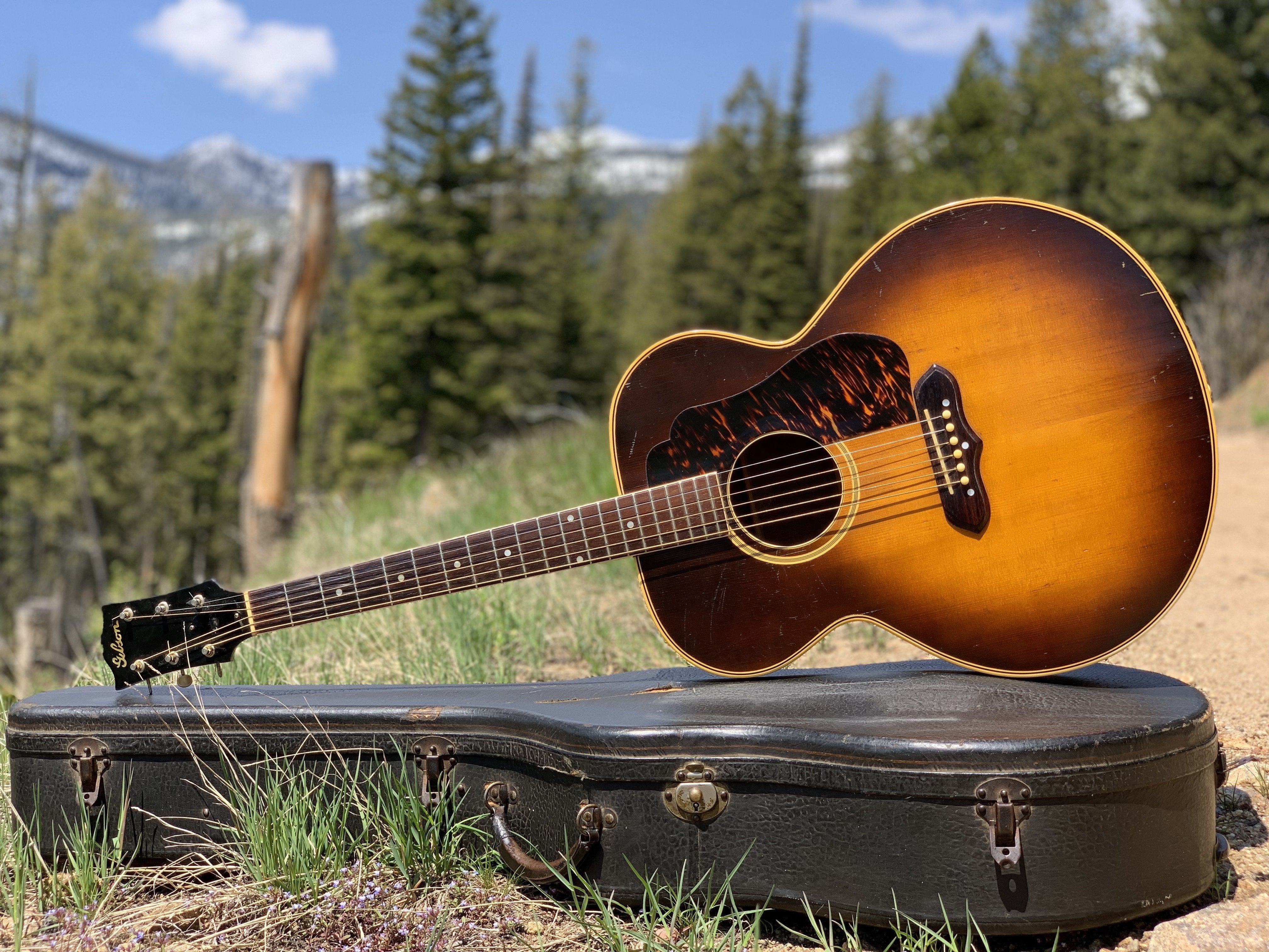 1941 Gibson SJ-100, Gibson Guitar Buyer