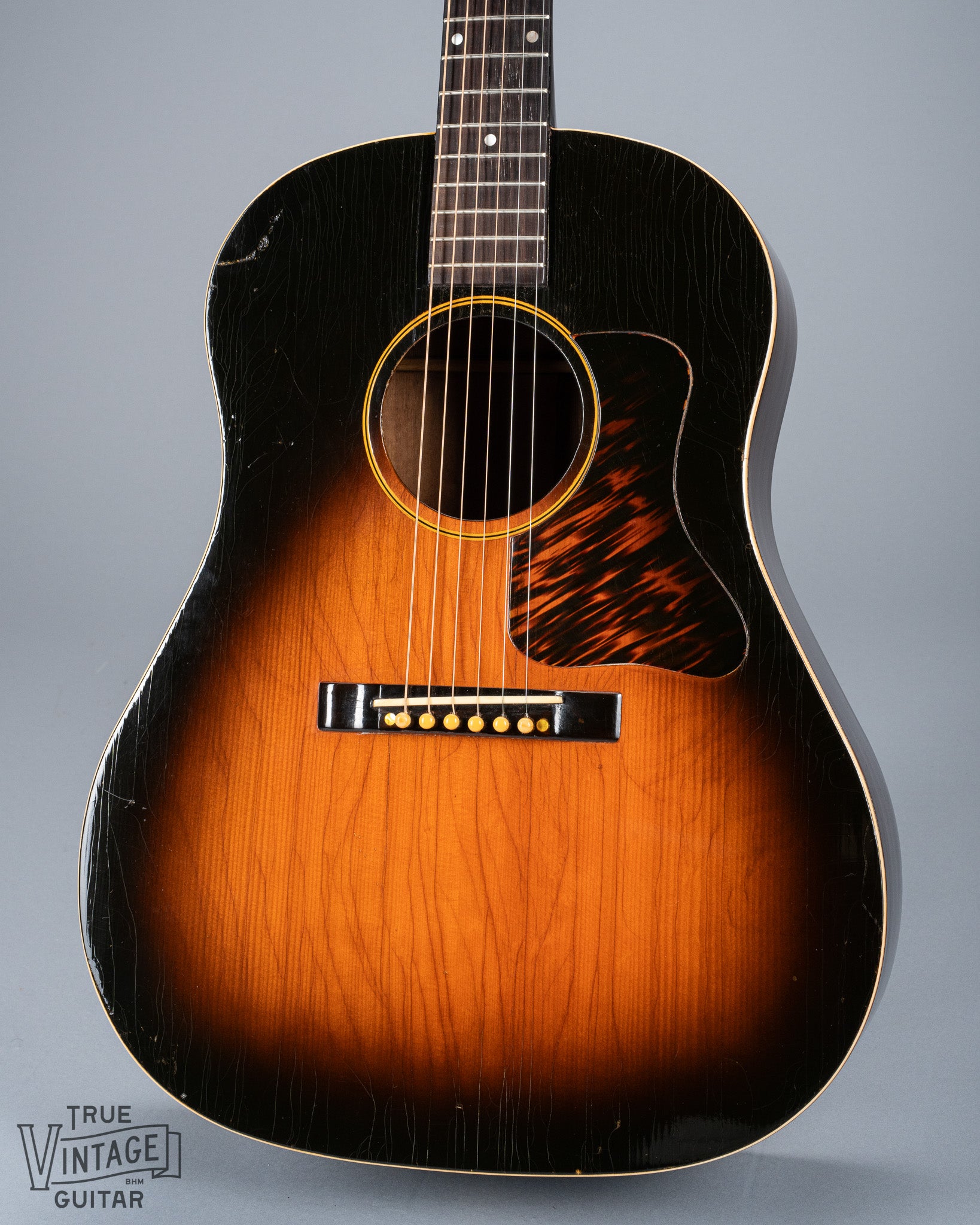 1939 Gibson J-35 Sunburst vintage acoustic guitar with firestripe pickguard Front of Body