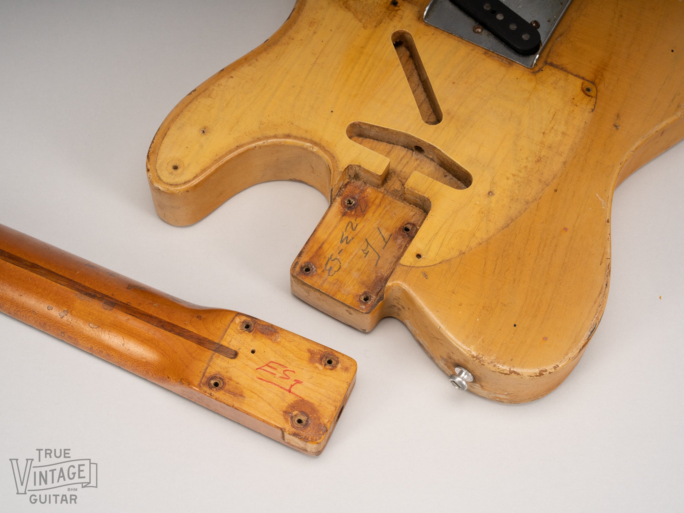 neck pocket and neck heel