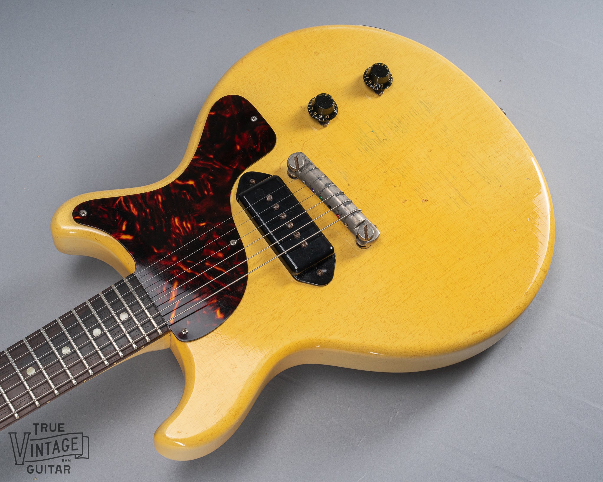 Full front of 1959 Gibson Les Paul TV Model body, neck, tortoise pick guard, dog ear p90, double cutaway, TV yellow