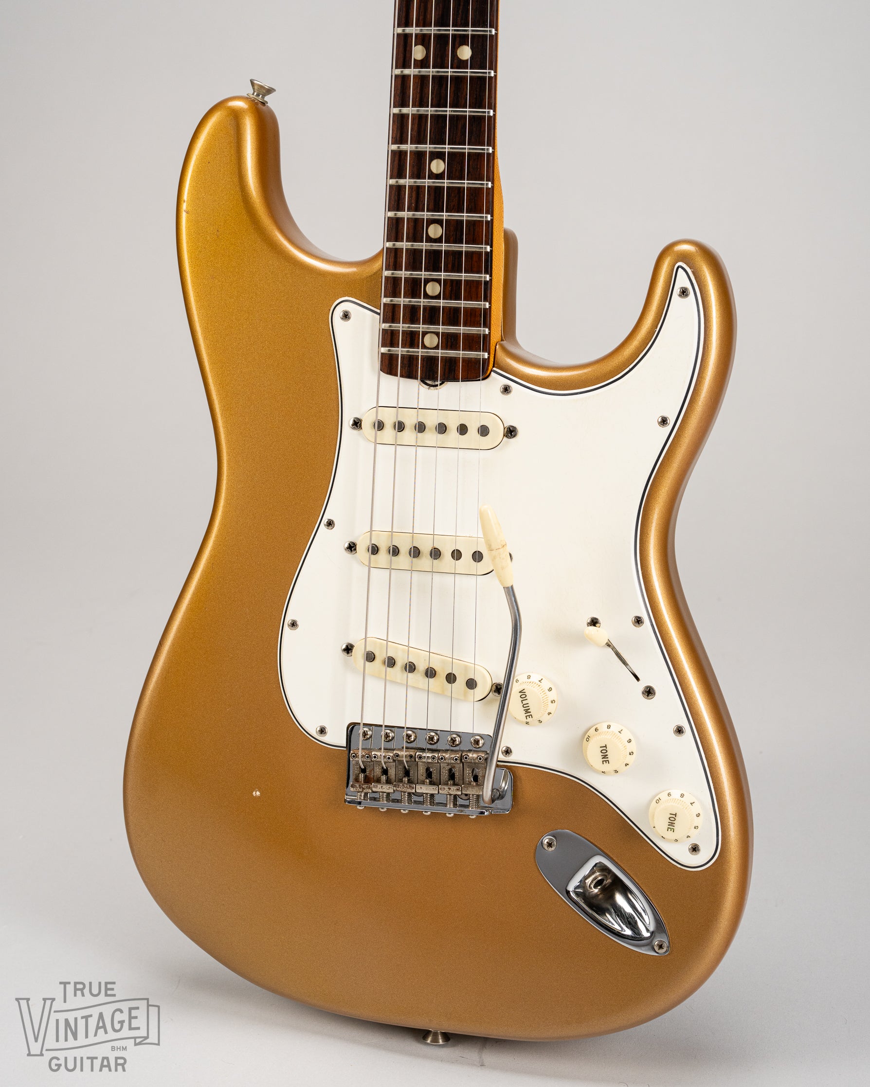 Body of 1965 Fender Stratocaster gold