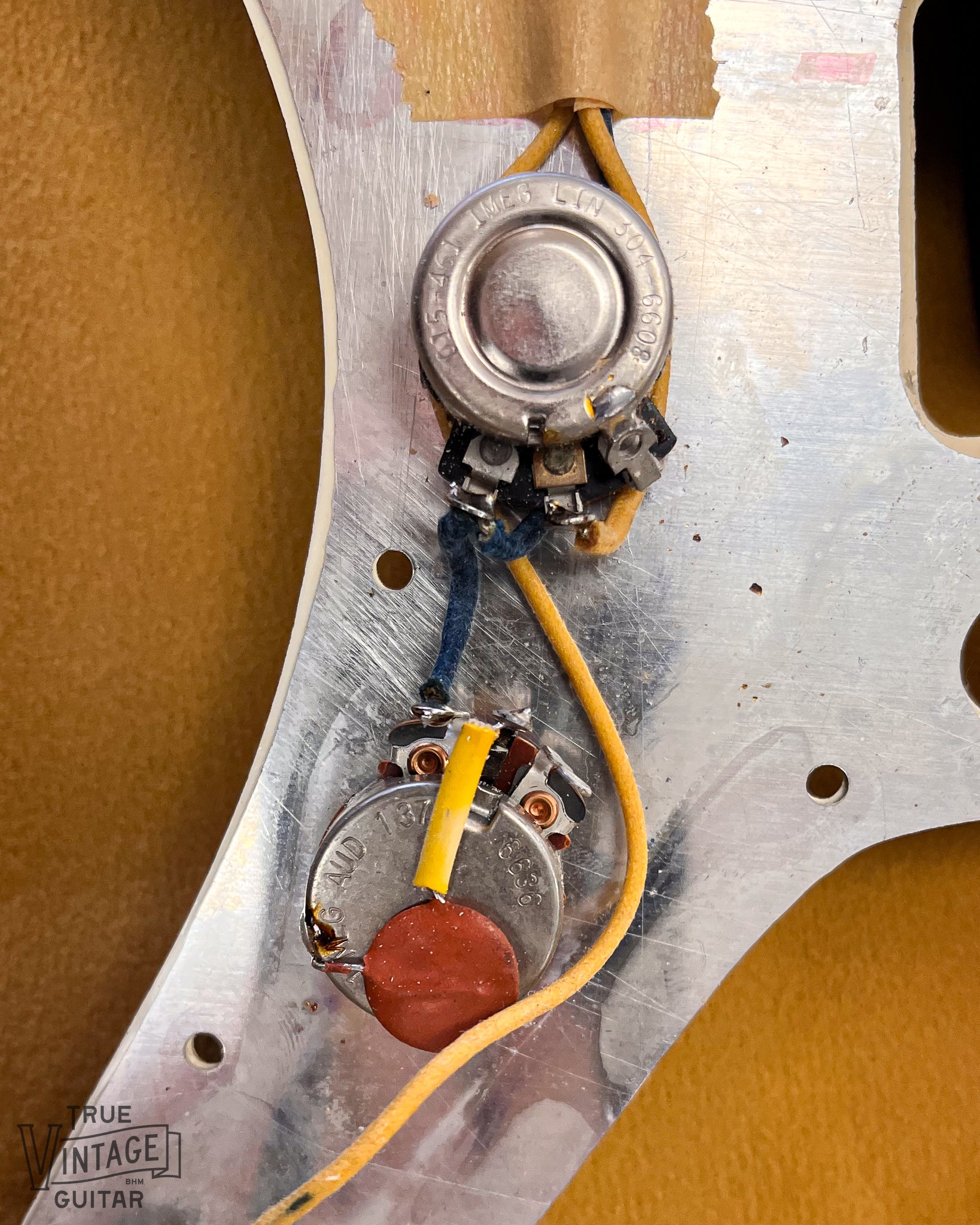 1967 Fender Jazzmaster Sunburst Pots