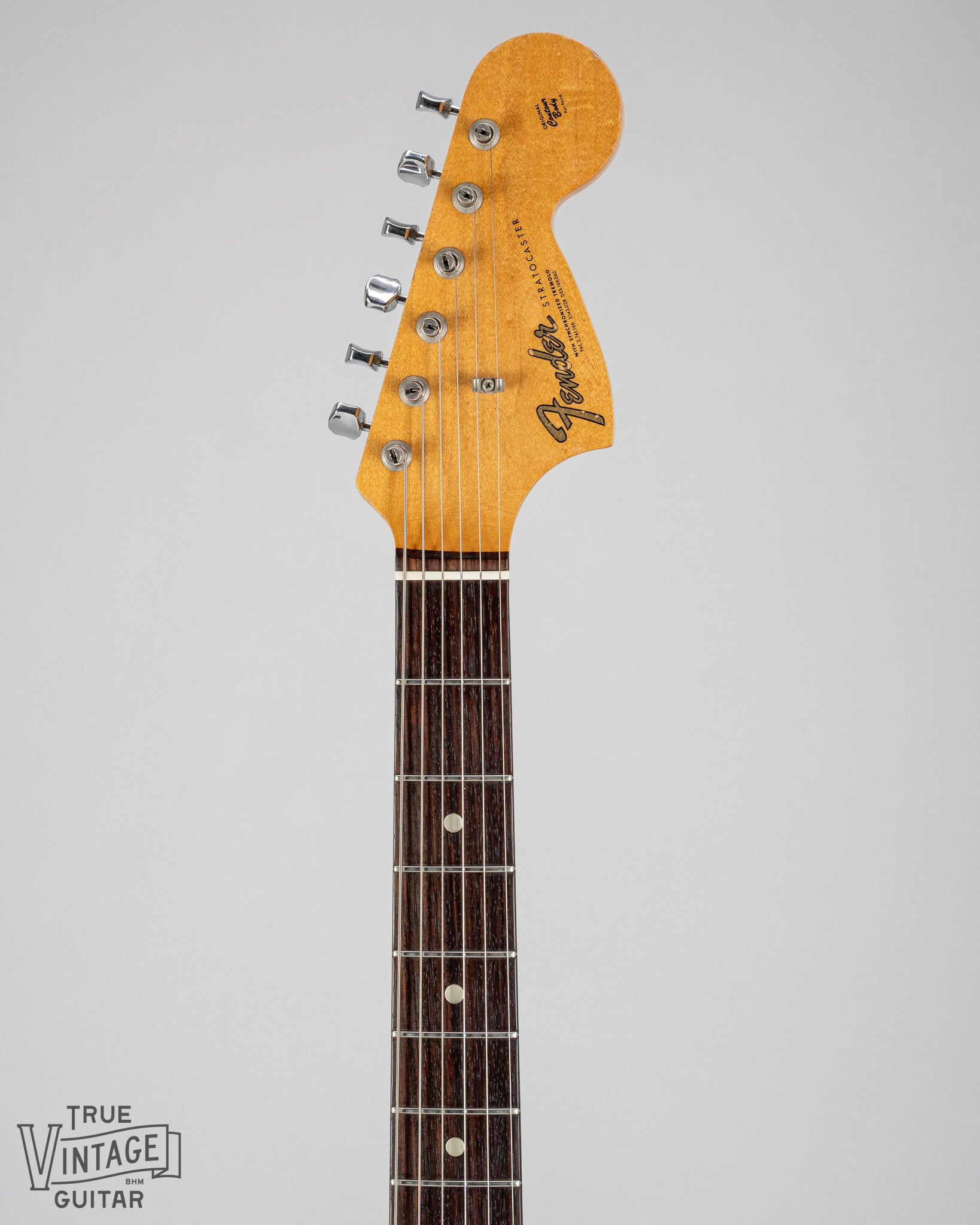 1967 fender Stratocaster Sunburst guitar front of headstock neck nut tuners CBS Fender Logo