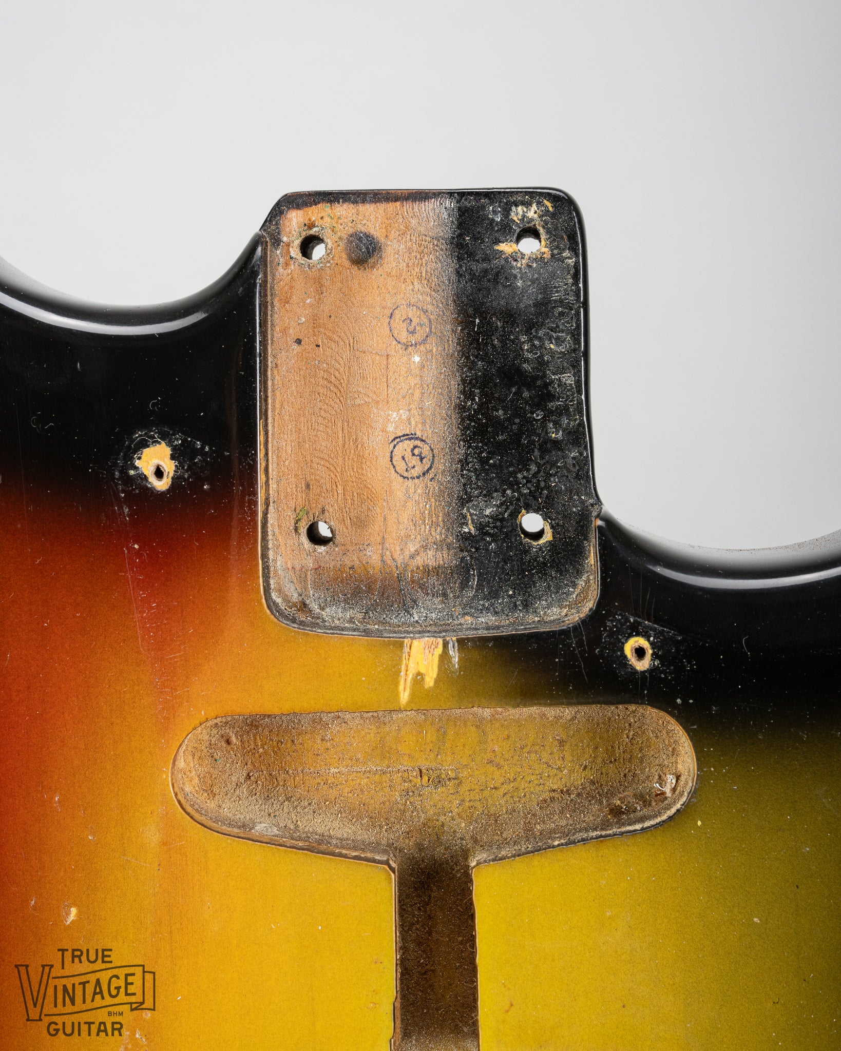 1967 fender Stratocaster Sunburst guitar body neck pocket