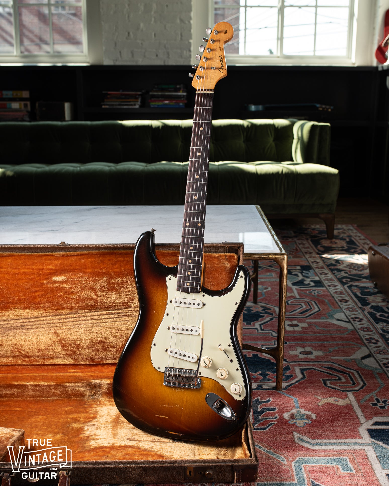 直販早割Fender Stratocaster 1959 Vintage burgundy ストラトキャスター フェンダー