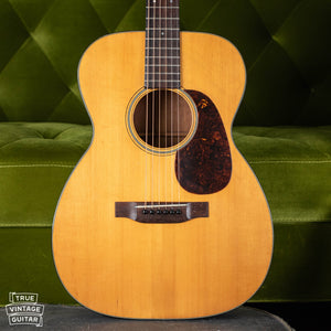 1943 Martin 00-18 vintage acoustic guitar